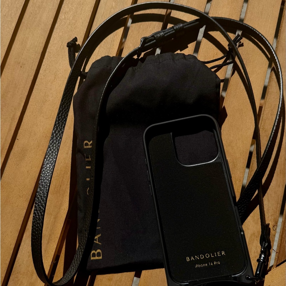 Bandolier Black Leather Emma Case with Strap IPhone 16 Pro - Picture 2 of 2